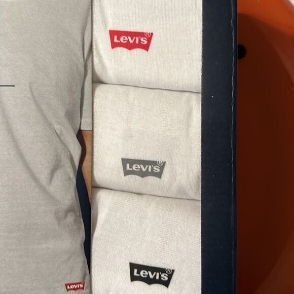 LEVI’S S Pack of 4 Premium Cotton White Crewneck Short Sleeve T-Shirts - Picture 6 of 9